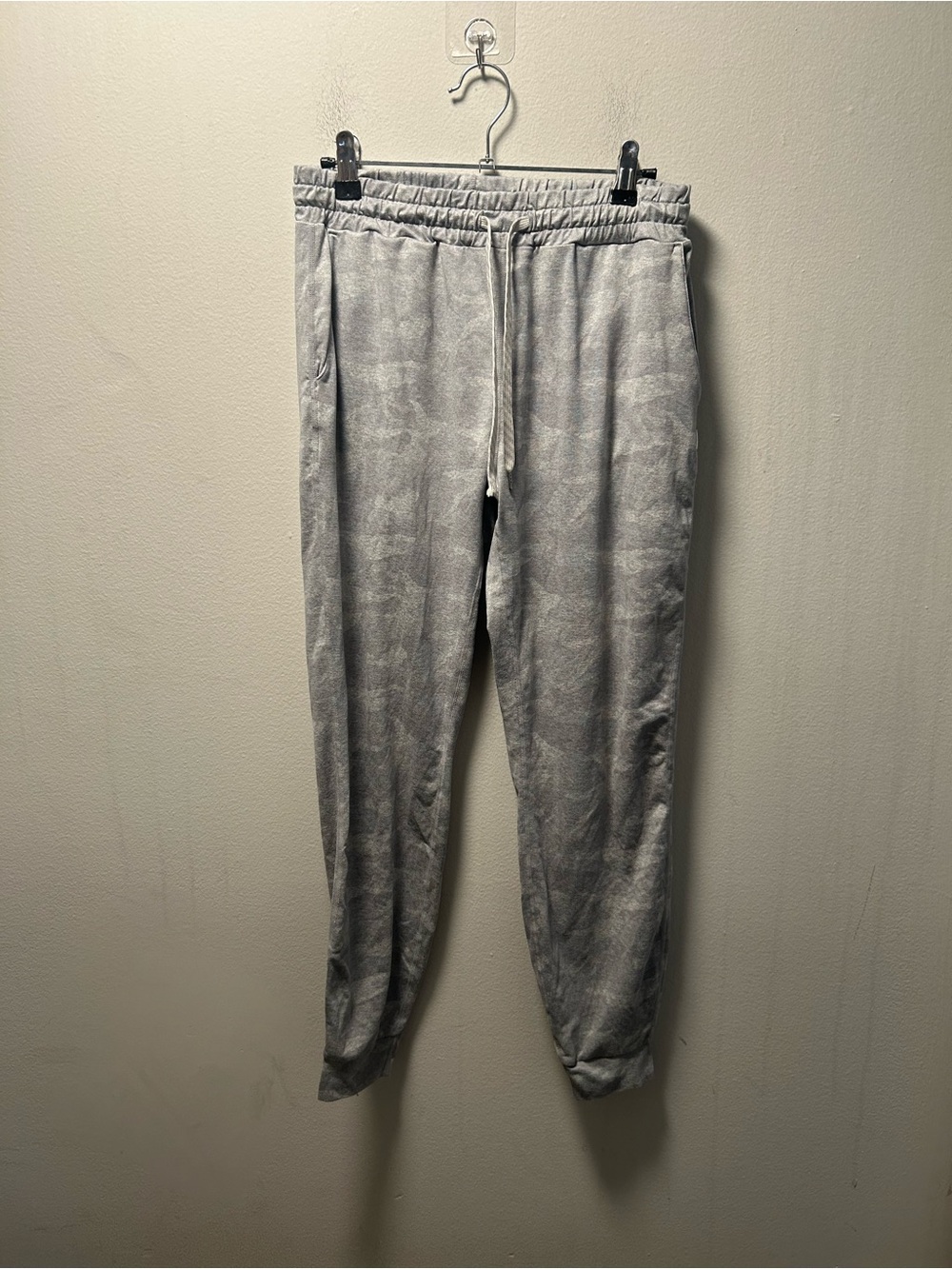 Vuori Light Gray Tie-Waist Jogger Pants